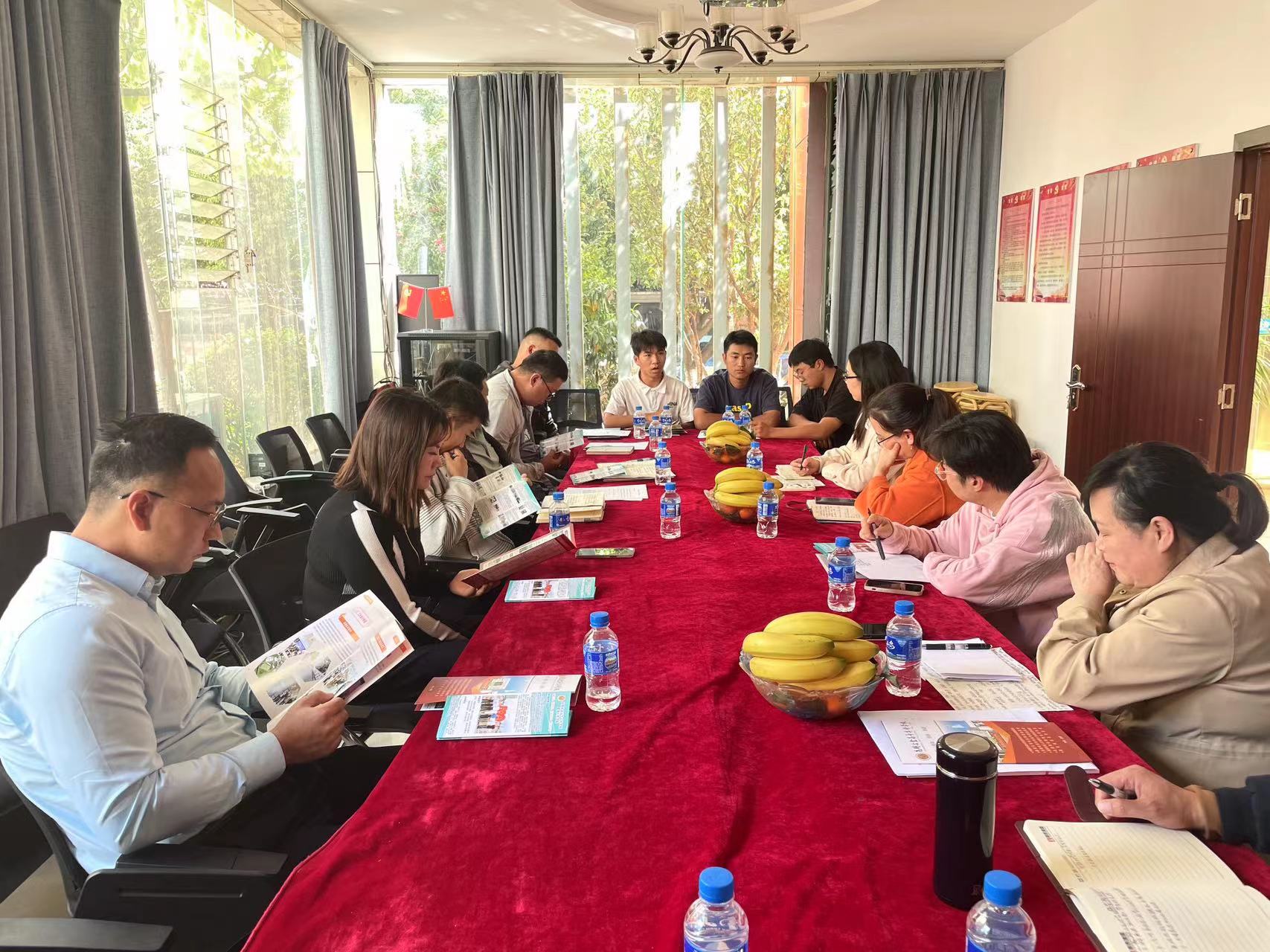 校友情濃再聚首，同心共筑新篇章 ——昆明冶金高等專科學校領導蒞臨我公司慰問各級校友